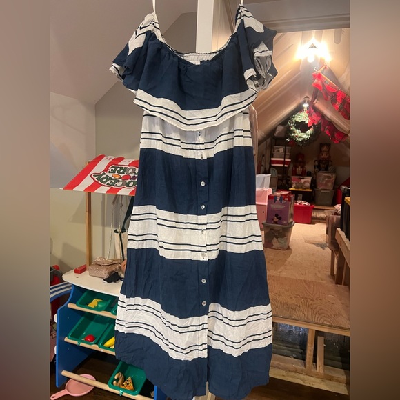 Faithful the Brand Claremont stripe strapless dress. Size US 4. - Picture 5 of 6